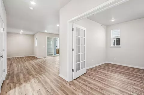 22706 E 47th Pl, Aurora, CO 80019 photo 3