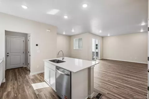 22706 E 47th Pl, Aurora, CO 80019 photo 13