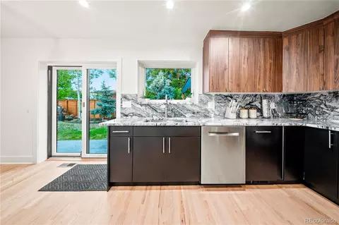 Kitchen - 4860 E Harvard Ln, Denver, CO 80222 photo 2 of 3