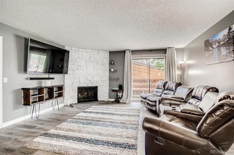 337 Wright St #105, Lakewood, CO 80228 photo 2