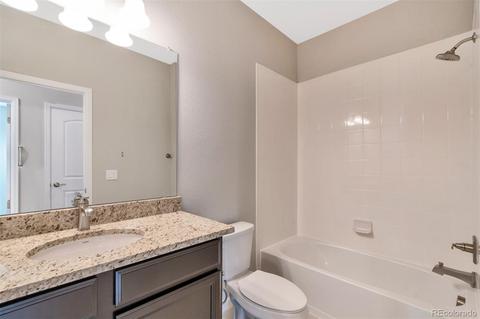 24816 E Calhoun Pl #B, Aurora, CO 80016 photo 7