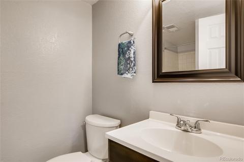 21256 E Powers Cir, Centennial, CO 80015 photo 15