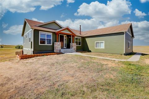 45355 Wolf Creek Dr, Bennett, CO 80102 photo 27