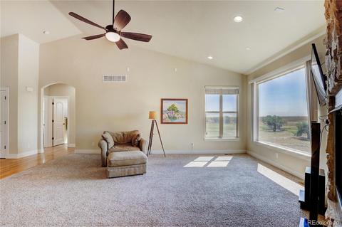 45355 Wolf Creek Dr, Bennett, CO 80102 photo 7
