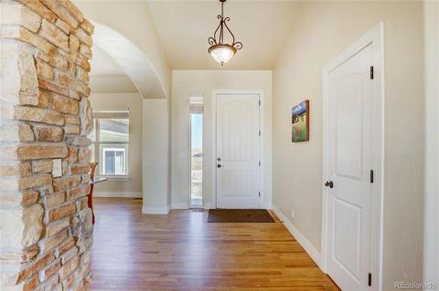 45355 Wolf Creek Dr, Bennett, CO 80102 photo 2