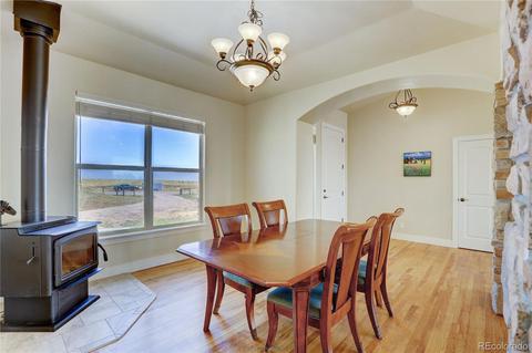 45355 Wolf Creek Dr, Bennett, CO 80102 photo 4