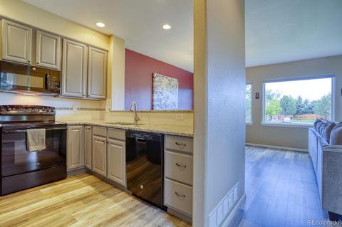 2203 E 128th Ave, Thornton, CO 80241 photo 4