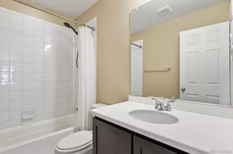 Bath - 6404 Dry Fork Dr, Frederick, CO 80516 photo 2 of 2