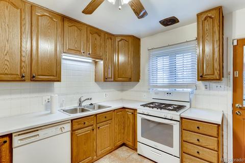 735 Scranton St, Aurora, CO 80011 photo 5