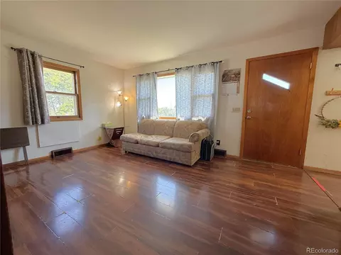645 J Ave, Limon, CO 80828 photo 3