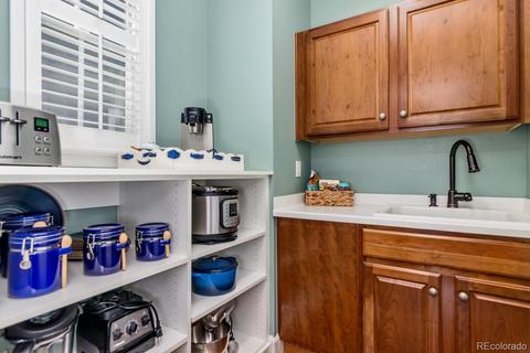 10378 E 28th Ave, Denver, CO 80238 photo 16