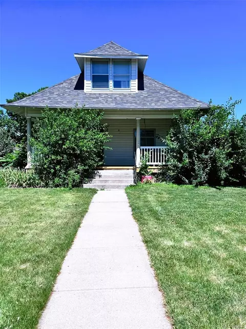 120 E 5th St, Julesburg, CO 80737