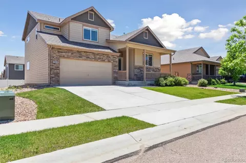 727 Elk Mountain Dr, Windsor, CO 80550