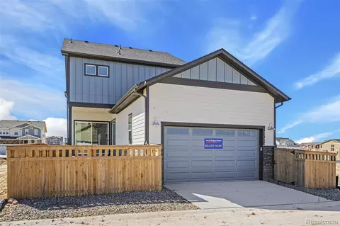 Exterior - 21062 E 63rd Dr, Aurora, CO 80019 photo 5 of 10