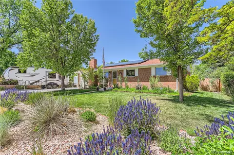 541 Revere St, Aurora, CO 80011