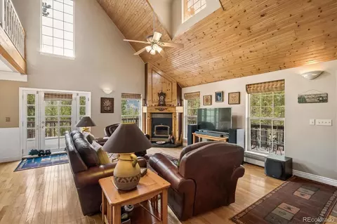 Living - 410 Spring Dr, Pine, CO 80470 photo 2 of 4