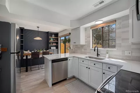 5250 Cody St, Arvada, CO 80002 photo 9