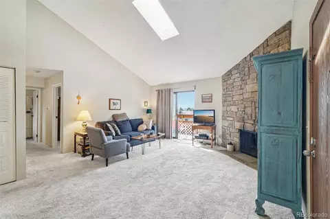 331 Wright St #304, Lakewood, CO 80228 photo 4