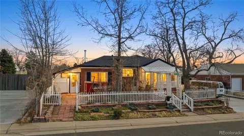 10700 Larry Dr, Northglenn, CO 80233