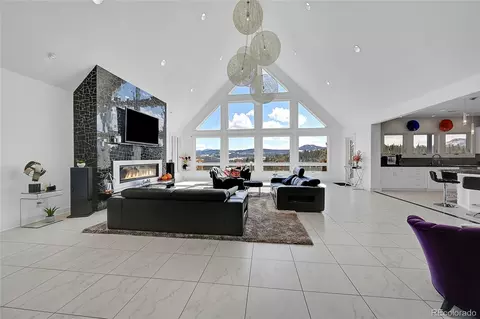 Living - 2 Dill Pickle Pl, Black Hawk, CO 80422 photo 1 of 7