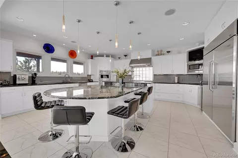 Kitchen - 2 Dill Pickle Pl, Black Hawk, CO 80422 photo 3 of 6