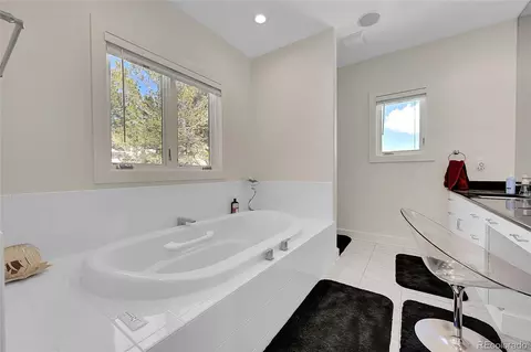 Bath - 2 Dill Pickle Pl, Black Hawk, CO 80422 photo 1 of 3