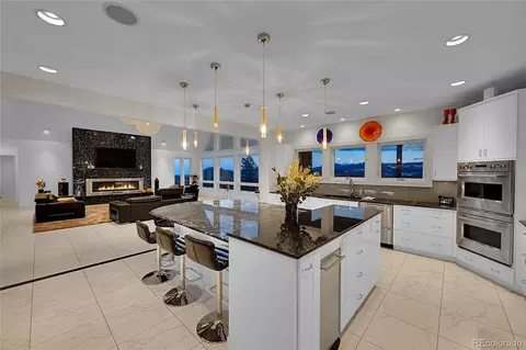 Kitchen - 2 Dill Pickle Pl, Black Hawk, CO 80422 photo 4 of 6