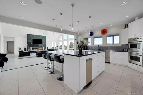 Kitchen - 2 Dill Pickle Pl, Black Hawk, CO 80422 photo 2 of 6
