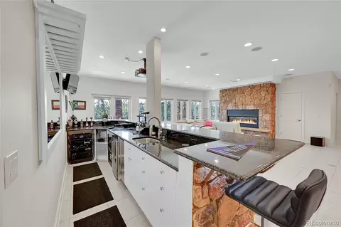 Kitchen - 2 Dill Pickle Pl, Black Hawk, CO 80422 photo 5 of 6