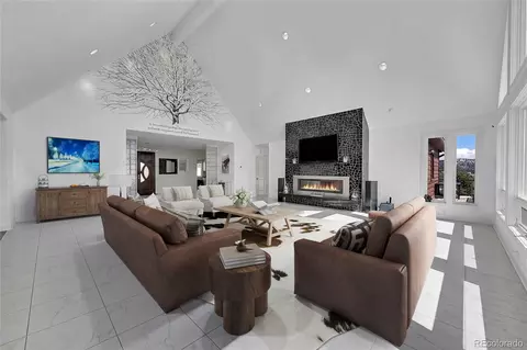 Living - 2 Dill Pickle Pl, Black Hawk, CO 80422 photo 3 of 7