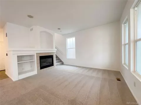 Living - 7174 High St, Longmont, CO 80504 photo 4 of 10