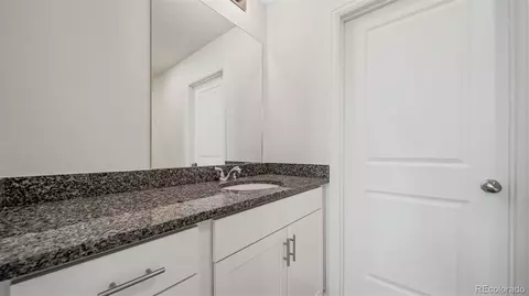 22401 E 46th Ave, Aurora, CO 80019 photo 18