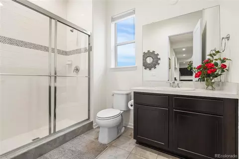 Bath - 6104 E 141st Ave, Thornton, CO 80602 photo 3 of 8