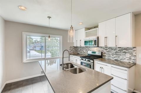 4398 E La Salle Pl, Denver, CO 80222 photo 5