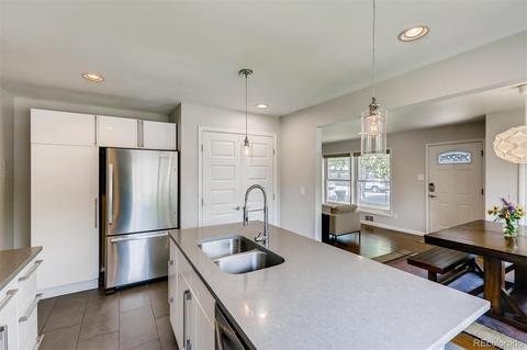 4398 E La Salle Pl, Denver, CO 80222 photo 6