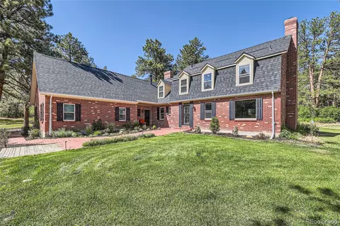 8960 Village Pines Cir, Franktown, CO 80116