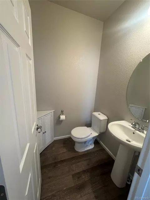 Bath - 15917 E Otero Ave, Englewood, CO 80112 photo 1 of 3