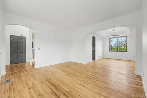 Living - 4624 S Hampton Cir, Boulder, CO 80301 photo 1 of 8
