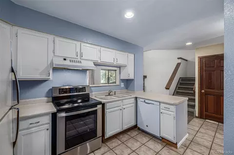 6170 Habitat Dr, Boulder, CO 80301 photo 2