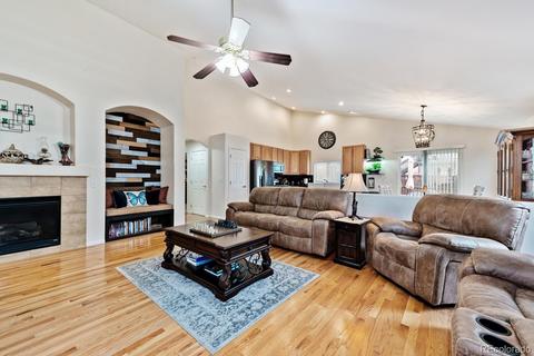23624 E Whitaker Dr, Aurora, CO 80016 photo 3