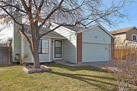 4583 Deephaven Ct, Denver, CO 80239 photo 1