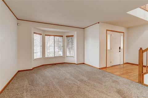 18307 E Dickenson Pl, Aurora, CO 80013 photo 2