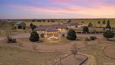 33 Stagecoach Ln, Fort Morgan, CO 80701