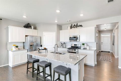 51 S Quantock St, Aurora, CO 80018 photo 8