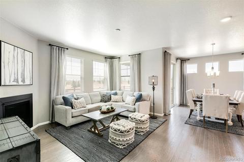 51 S Quantock St, Aurora, CO 80018 photo 4