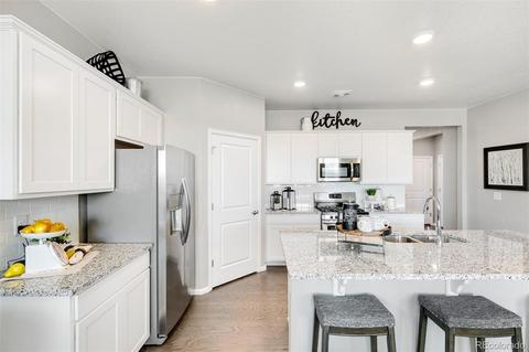 51 S Quantock St, Aurora, CO 80018 photo 10