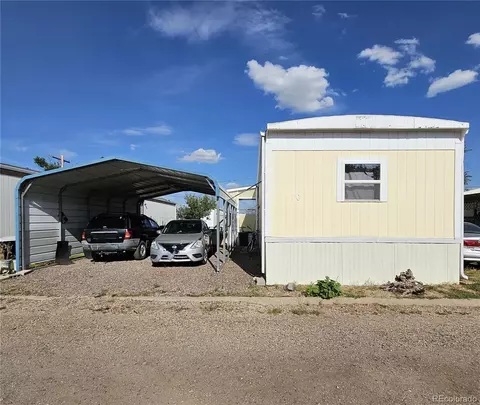 405 S Owens Cir, Byers, CO 80103