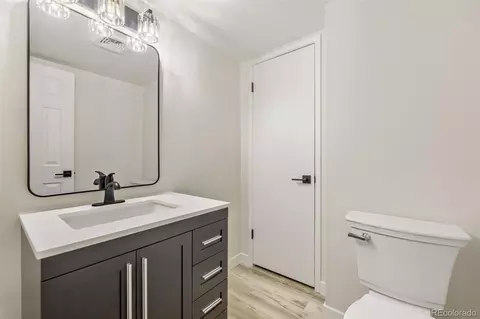 Bath - 9008 E Mansfield Ave, Denver, CO 80237 photo 2 of 3