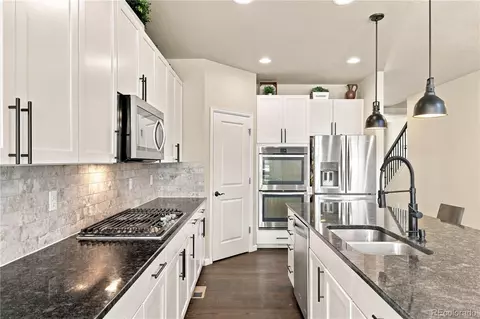 Kitchen - 18155 W 85th Dr, Arvada, CO 80007 photo 4 of 5