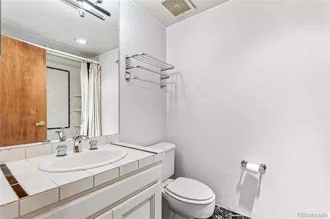 Bath - 2000 E 12th Ave #4, Denver, CO 80206 photo 1 of 2